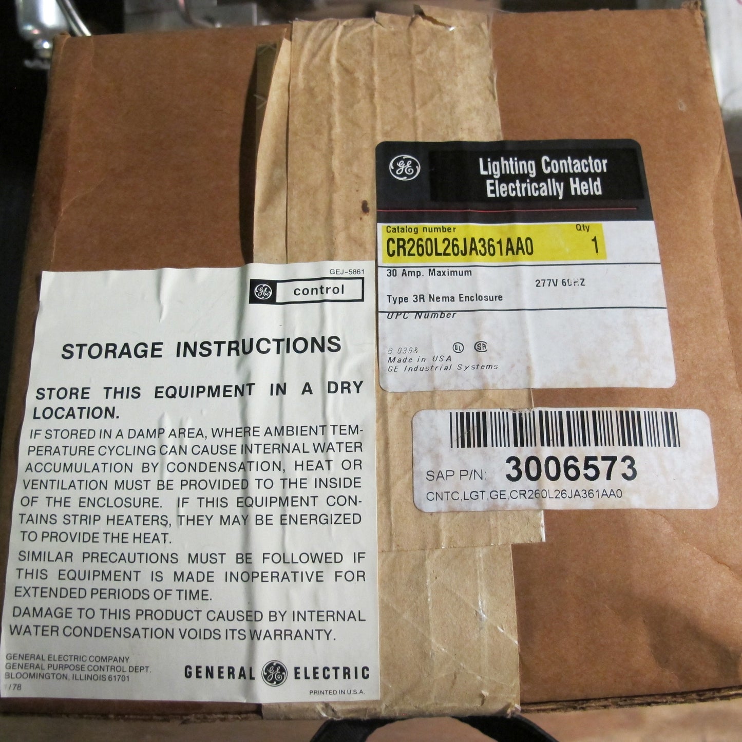 GE lighting contactor electrically held 30 amp 277v 60hz type 3r nema enclosure