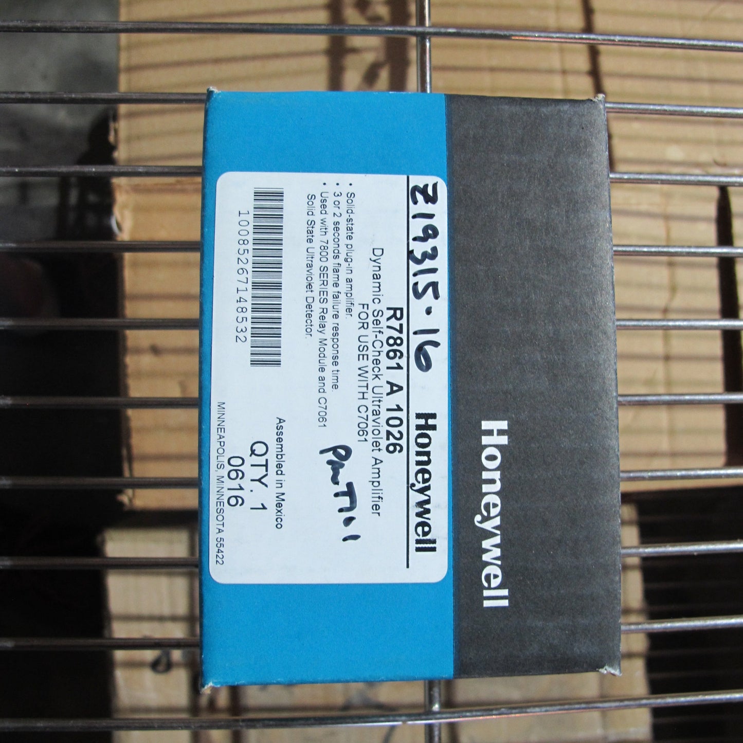 R7861A1026 Honeywell Flame Amplifier